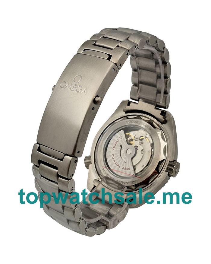 UK 43.5MM Black Dials Omega Seamaster Planet Ocean 232.30.44.22.01.001 Replica Watches